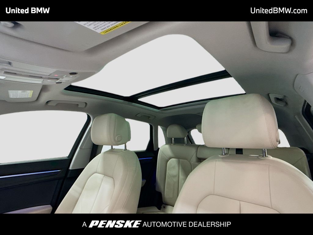 Thumbnail: 2023 Audi Q3 - 11