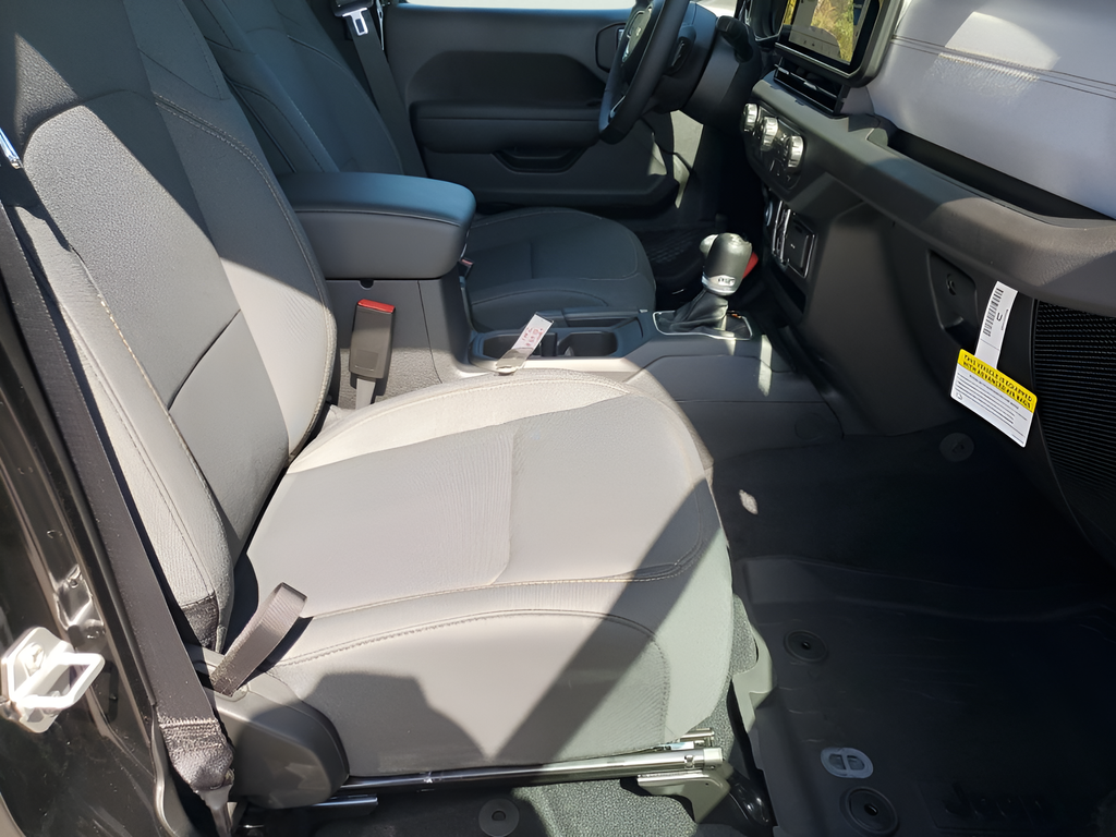 New Car 2025 Jeep Wrangler  For Sale Under $40,000 In Austin, Texas