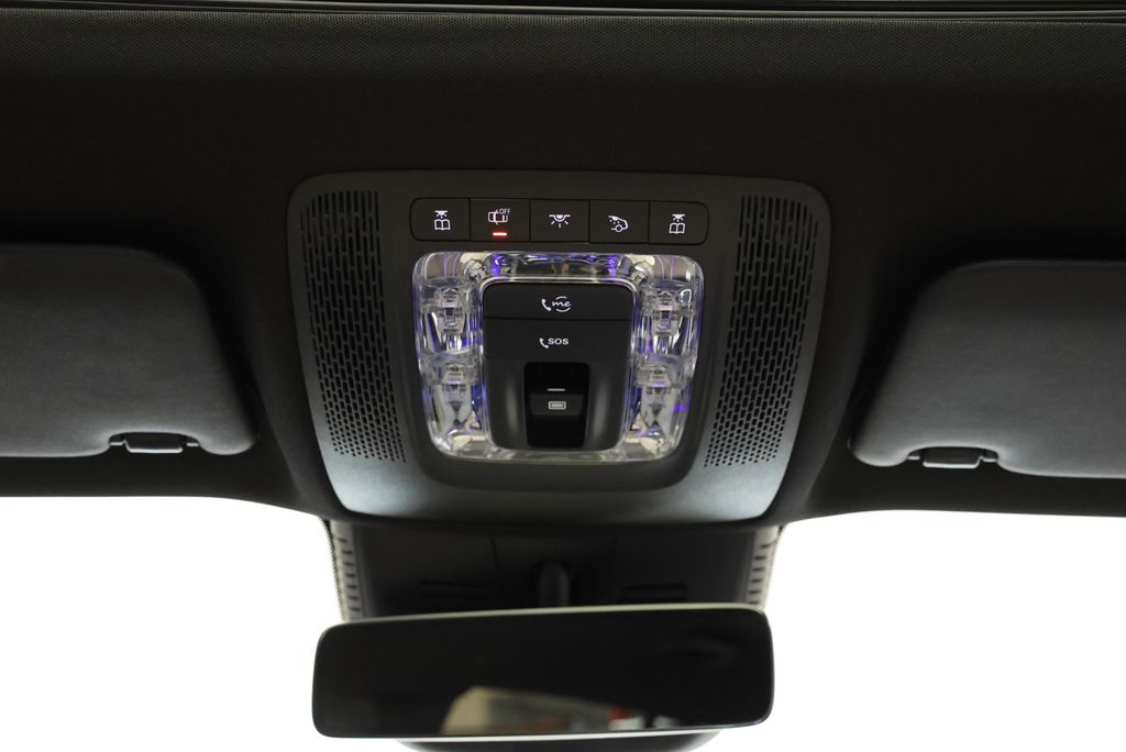 Thumbnail: 2026 Mercedes-Benz GLB - 16