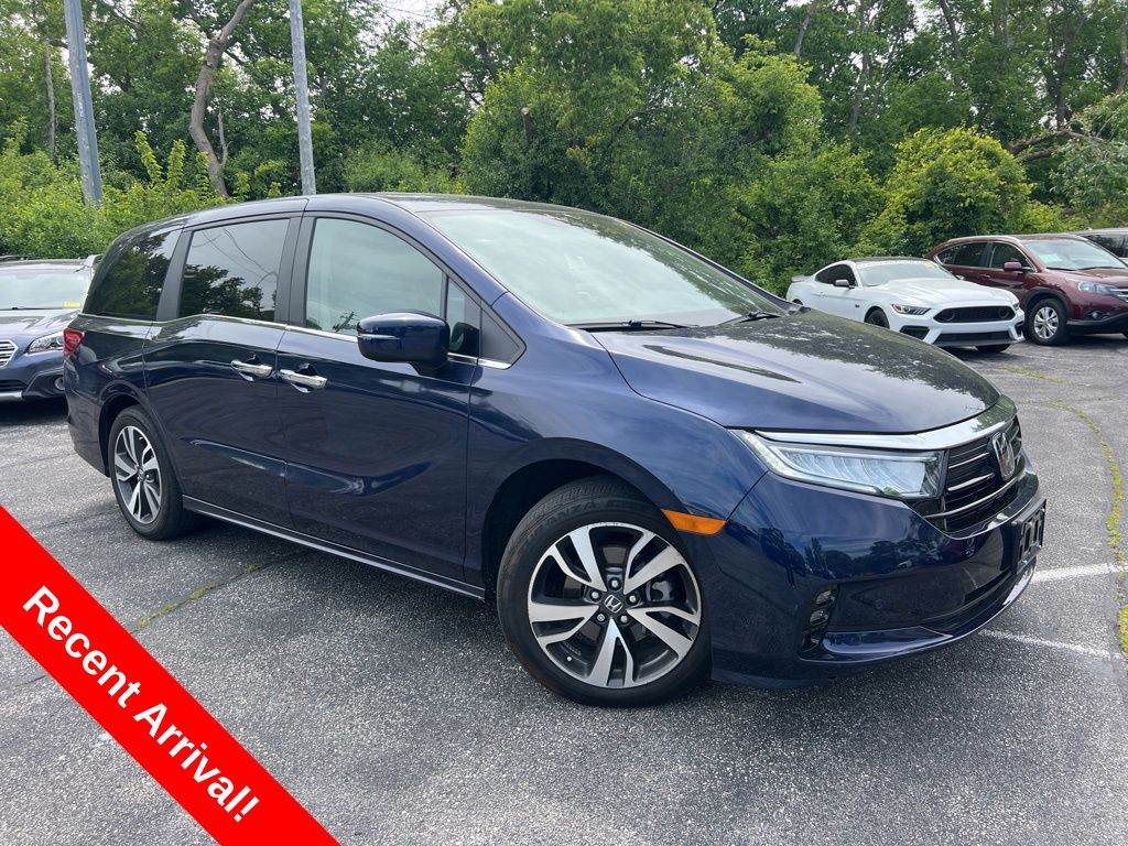 2024 Honda Odyssey Touring's photo