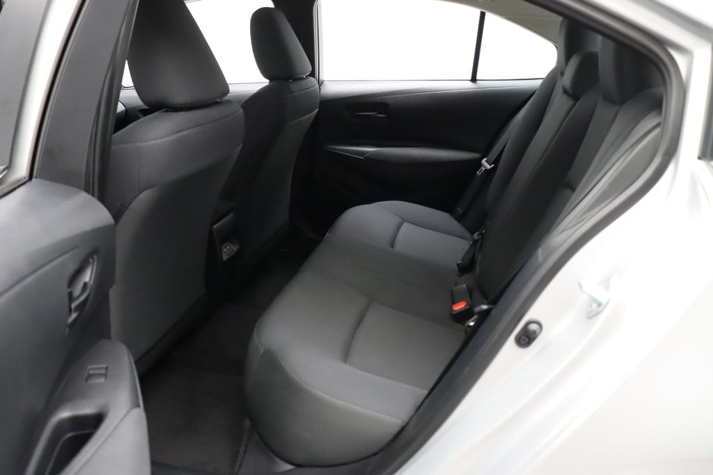 2024 Toyota Corolla LE 18