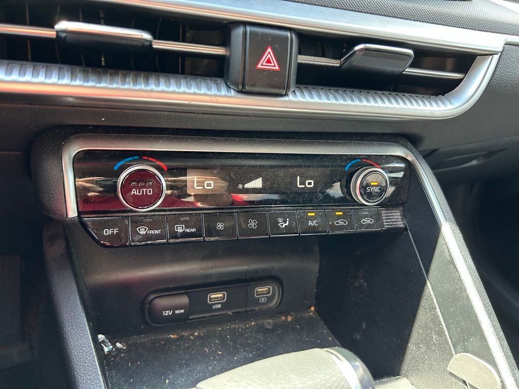Thumbnail: 2021 Kia K5 - 25