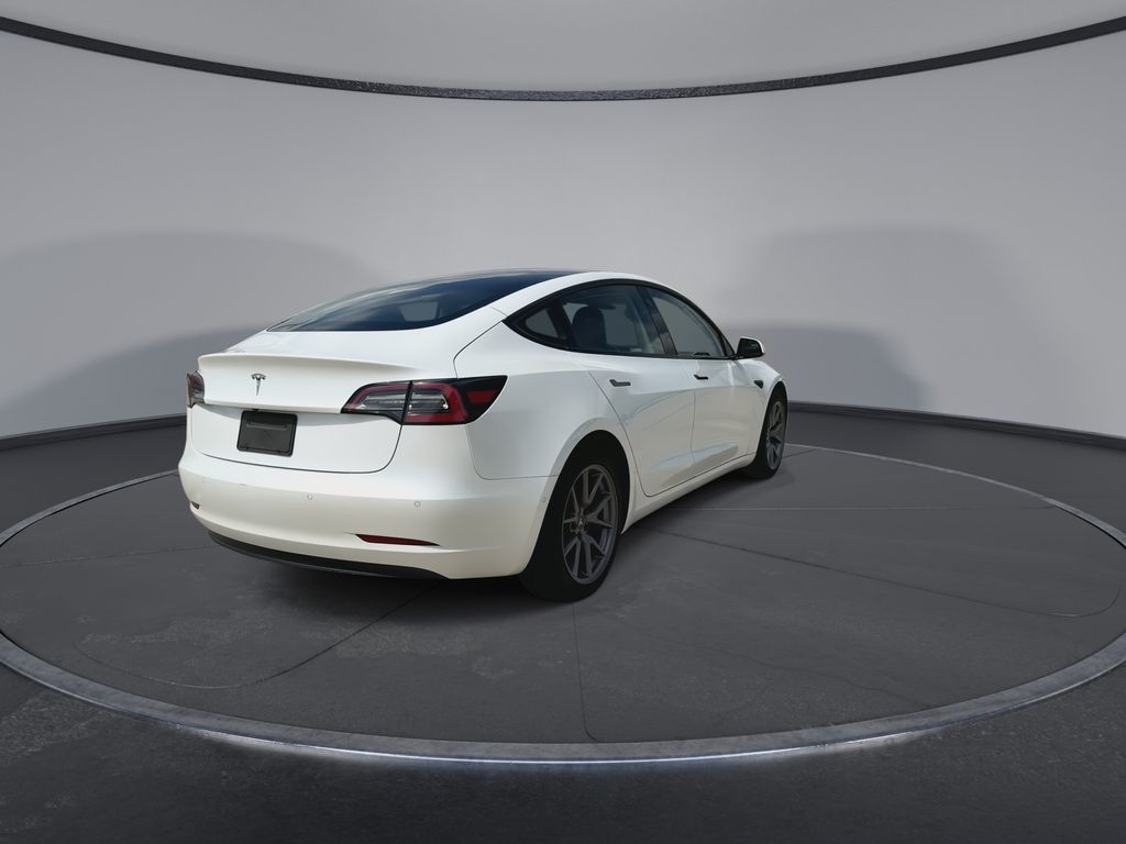 Thumbnail: 2022 Tesla Model 3 - 8