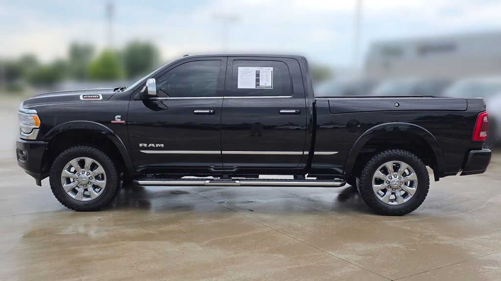 Used 2021 RAM Ram 2500 Pickup Laramie Limited with VIN 3C6UR5SL6MG641058 for sale in Kansas City