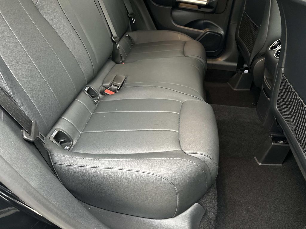 Thumbnail: 2025 Mercedes-Benz GLA - 24