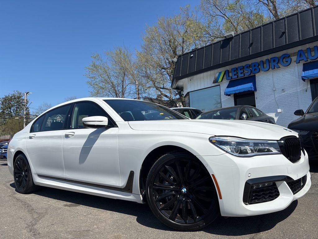 Alpine White 2019 BMW 7 Series 750i RWD Sedan Rear-Wheel Drive 8-Speed Automatic