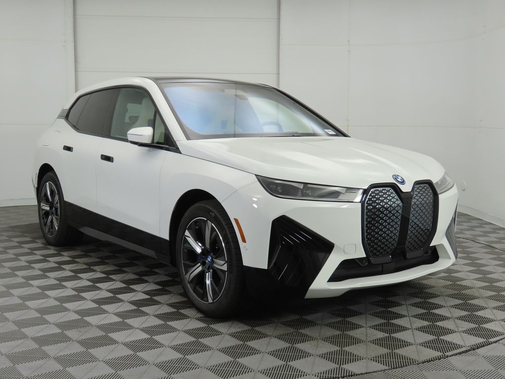 2025 BMW iX xDrive50 3