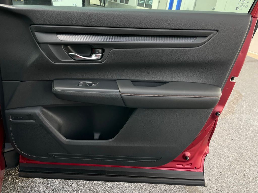 2025 Honda CR-V Sport-L 29