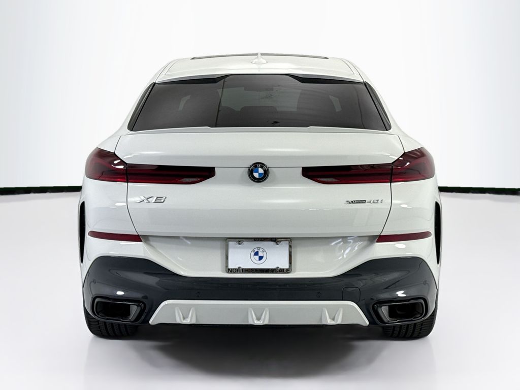 Thumbnail: 2023 BMW X6 - 6