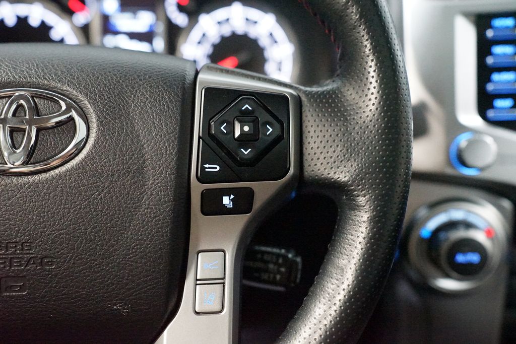 Thumbnail: 2024 Toyota 4Runner - 14