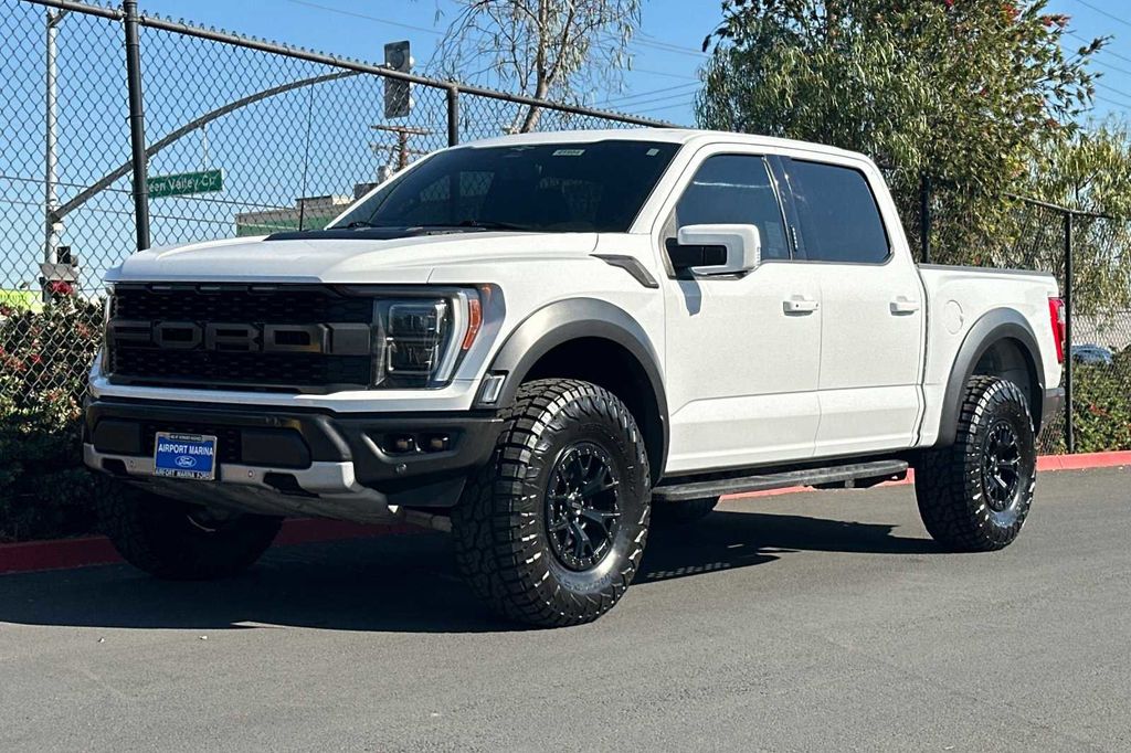 2023 Ford F-150 Raptor 10