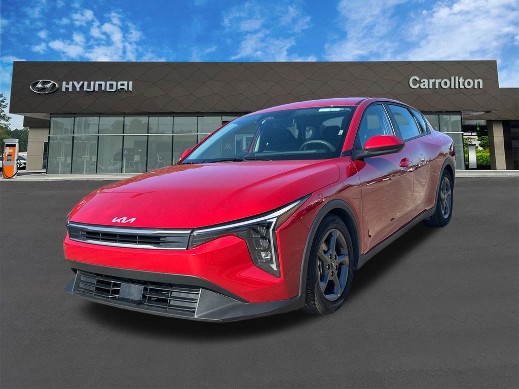 2025 Kia K4 LXS