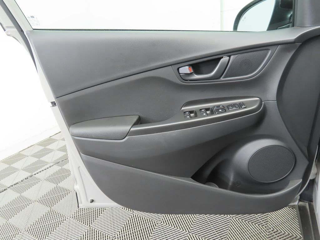 Thumbnail: 2023 Hyundai Kona - 24