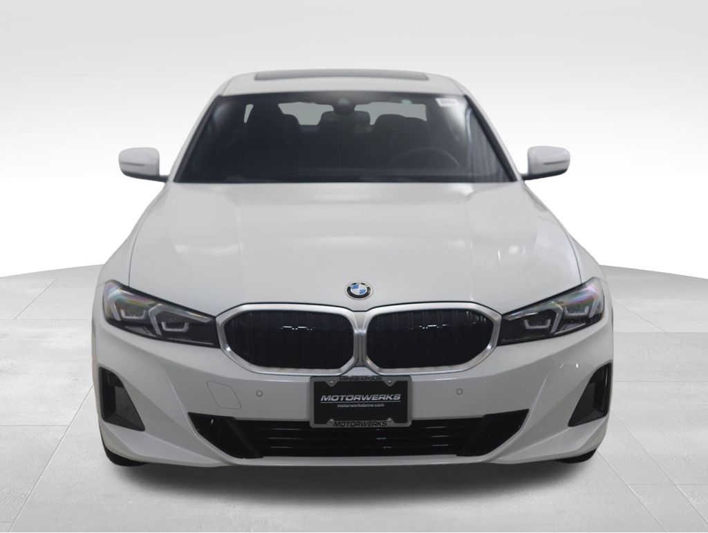 Thumbnail: 2025 BMW 3 Series - 9