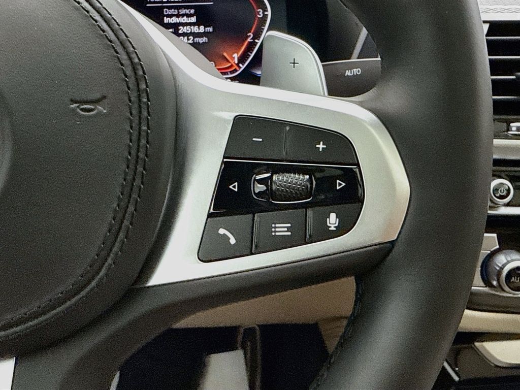 Thumbnail: 2021 BMW X4 - 12