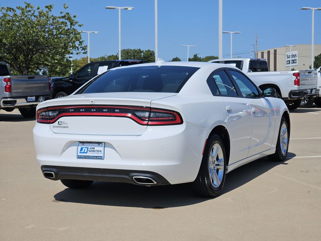 2023 Dodge Charger SXT photo 3