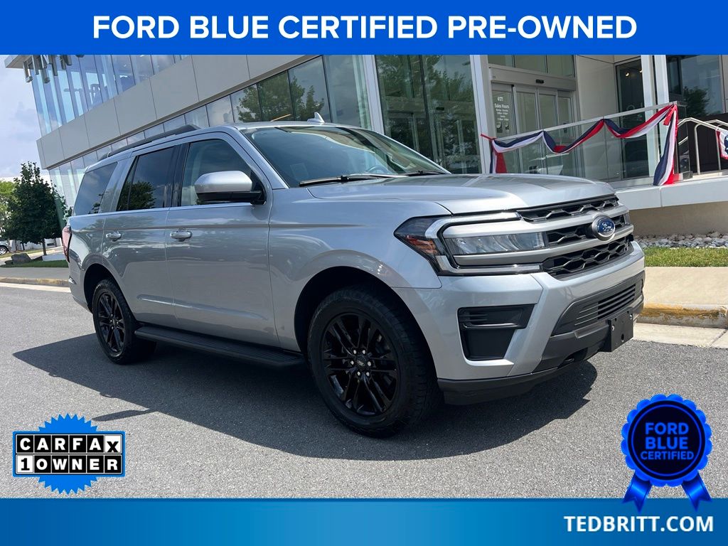 Silver Metallic 2024 Ford Expedition SUV / Crossover Four-Wheel Drive Automatic