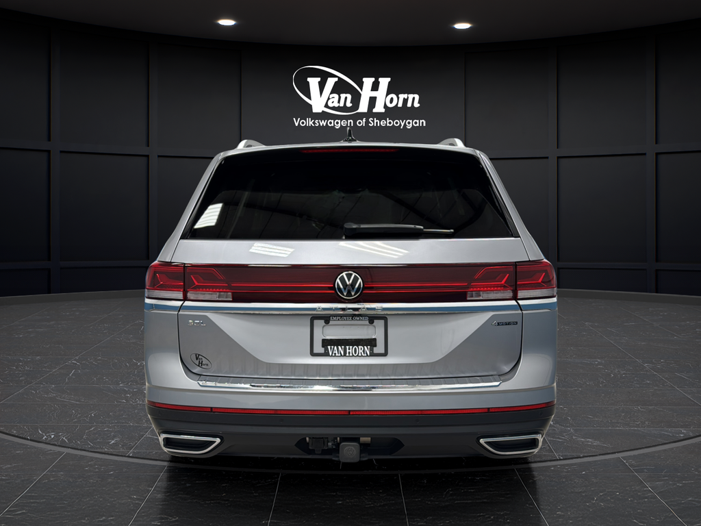 Used 2024 Silver Mist Metallic Volkswagen 2.0T SEL image 6