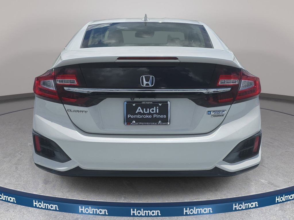 Used 2018  Honda Touring image 9