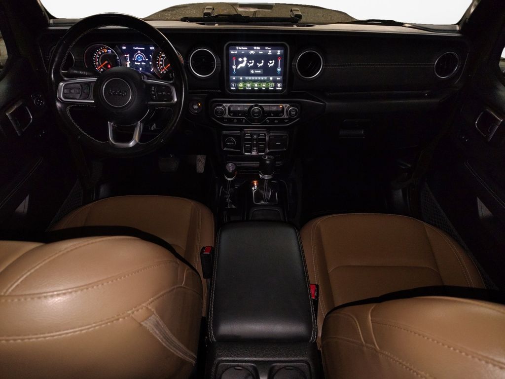 Used Car 2022 Jeep Gladiator  Overland For Sale Under $35,000 In Austin, Texas