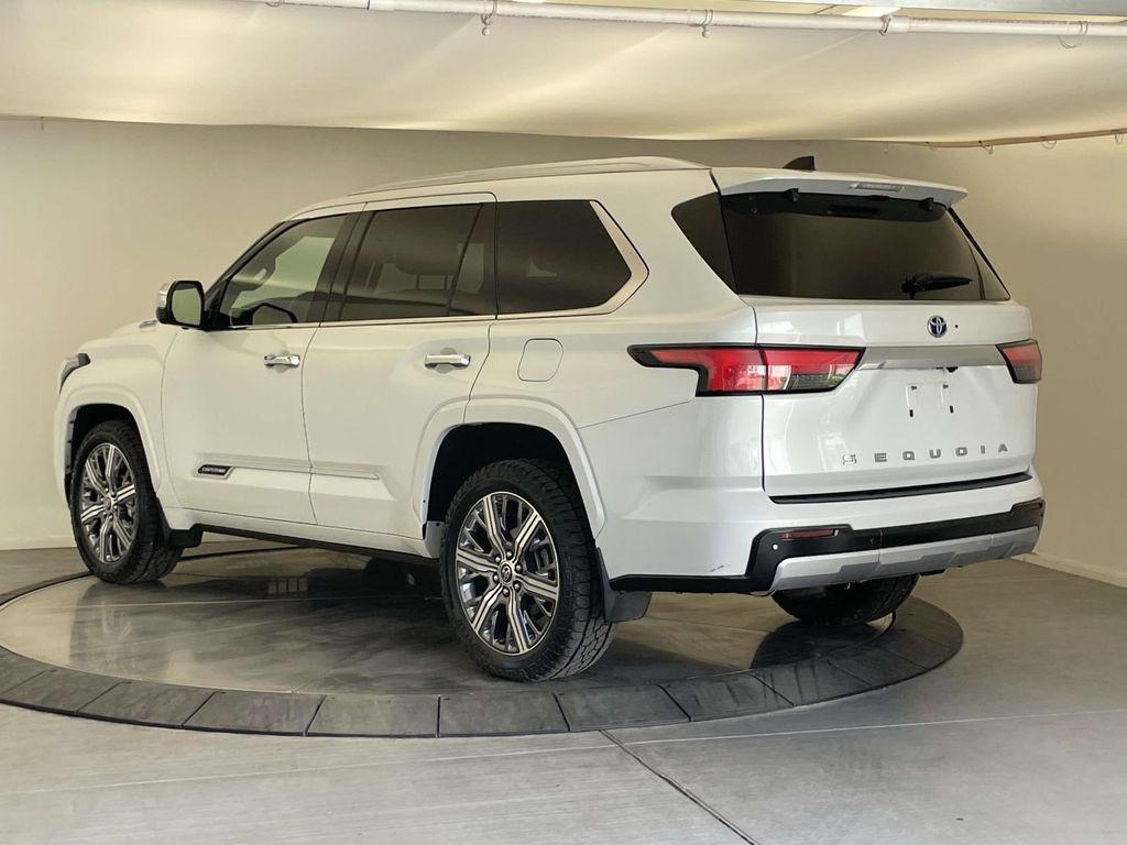 2023 Toyota Sequoia Capstone - 2