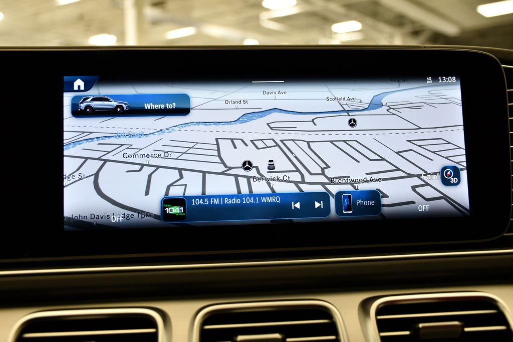 Thumbnail: 2025 Mercedes-Benz GLE - 25