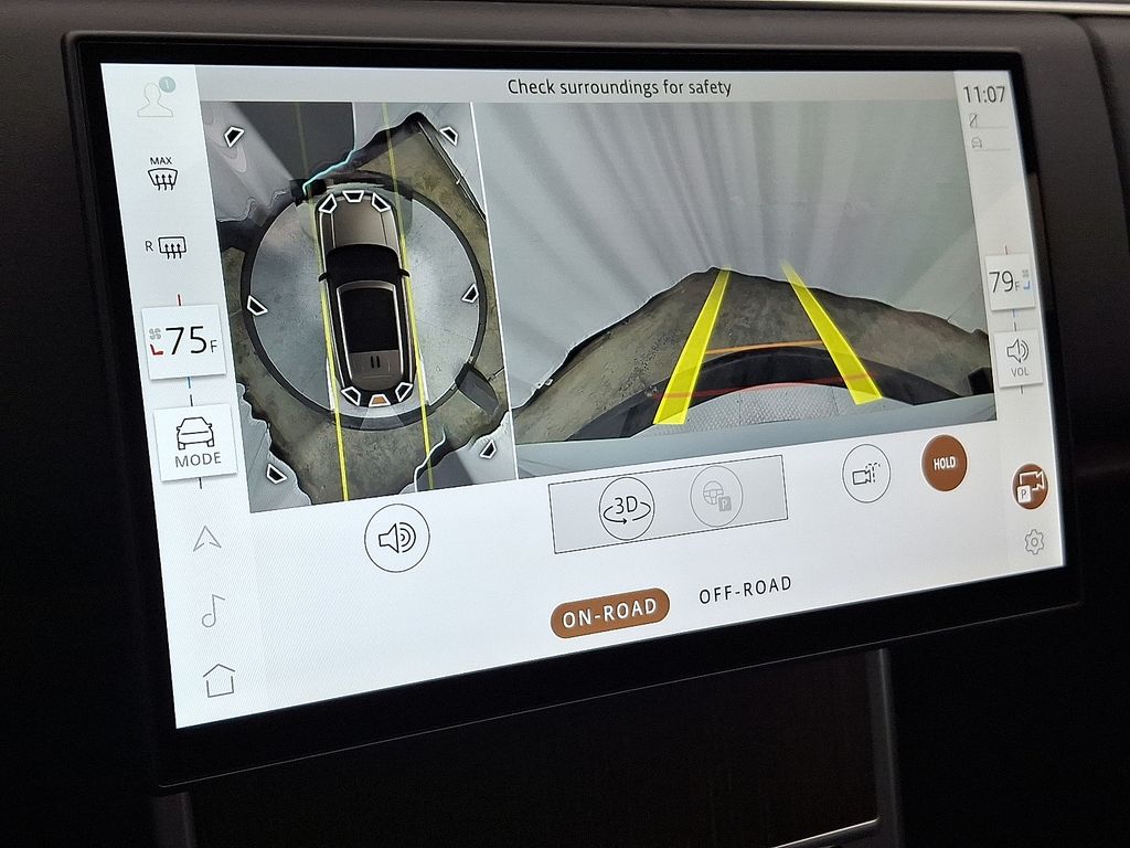 Thumbnail: 2026 Land Rover Range Rover - 16