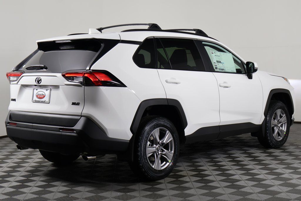 Thumbnail: 2025 Toyota RAV4 - 2