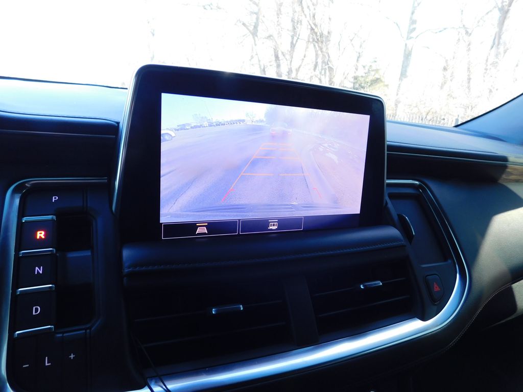 Thumbnail: 2021 Chevrolet Tahoe - 11