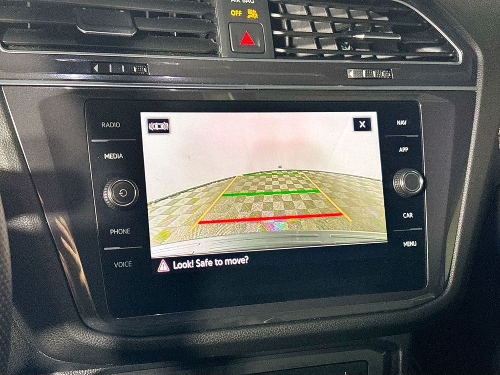 2022 Volkswagen Tiguan 2.0T SEL R-Line