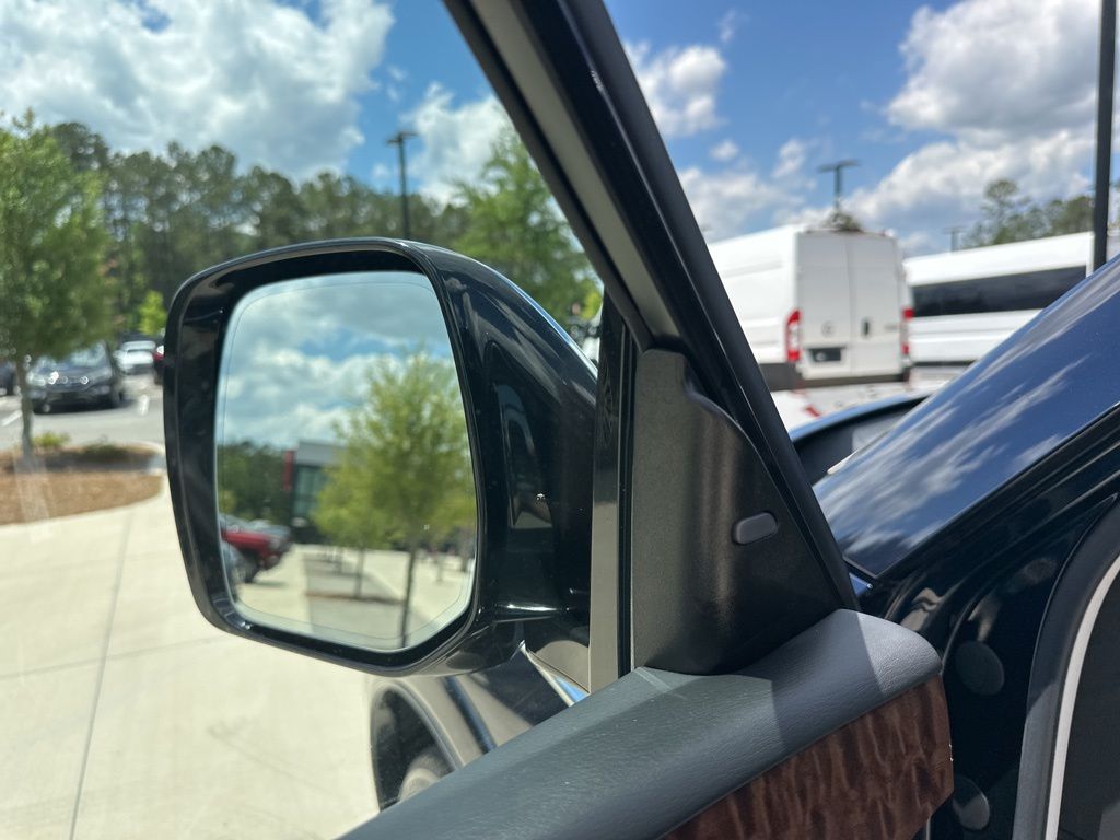2020 Hermosa Blue Pearl Nissan Armada Platinum 4X4 SUV