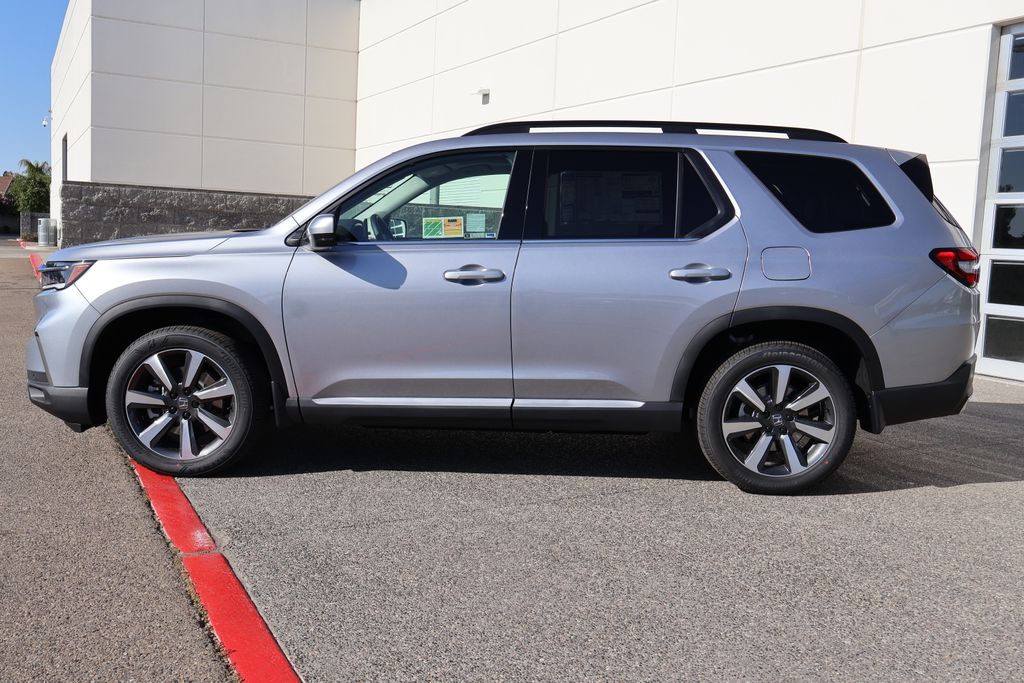 2025 Honda Pilot Touring 8