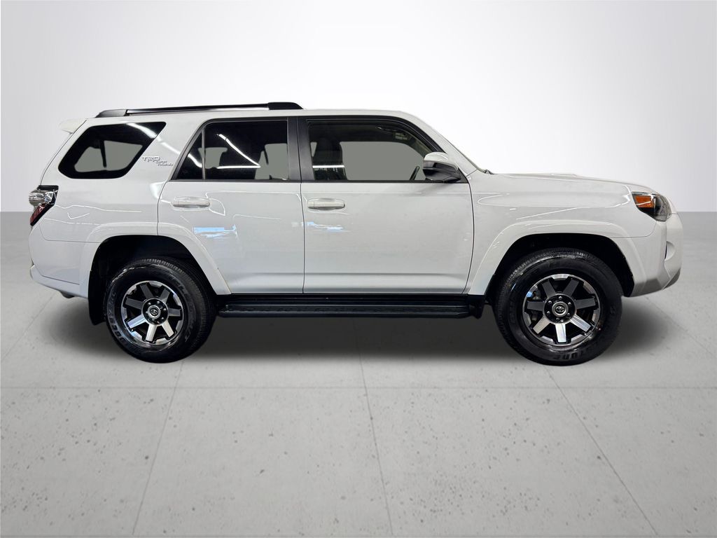 2024 Toyota 4Runner TRD Off-Road