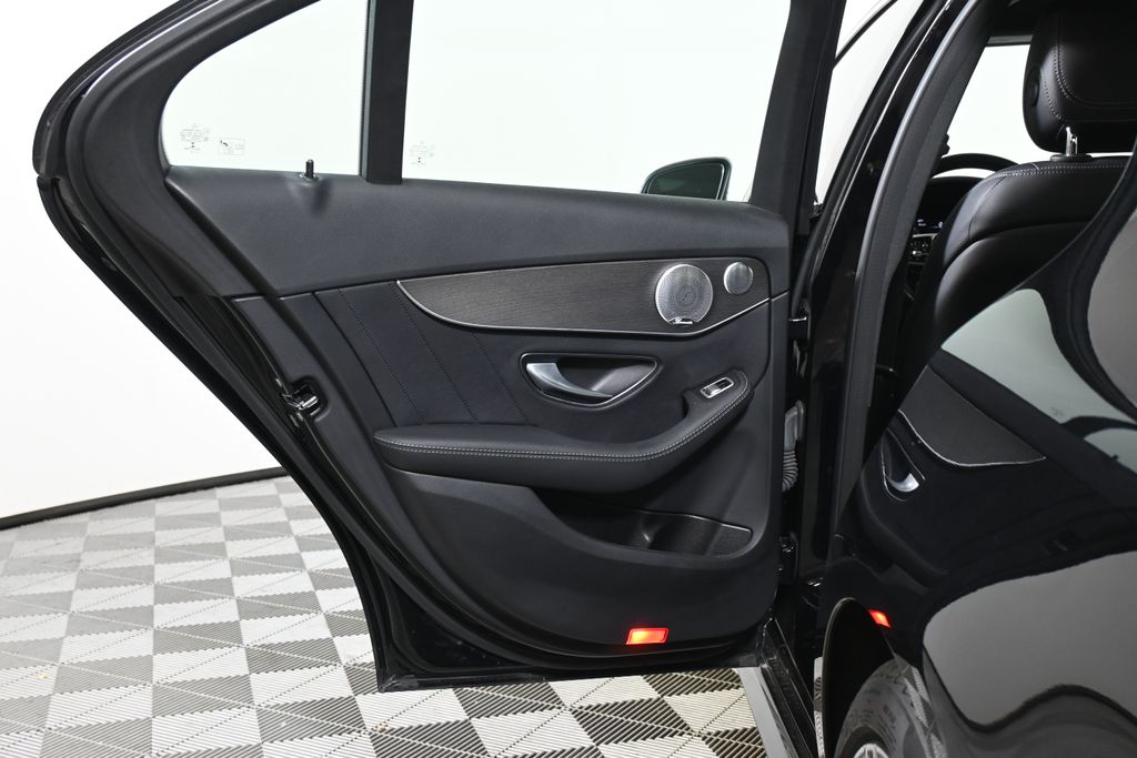 Thumbnail: 2020 Mercedes-Benz C-Class - 31