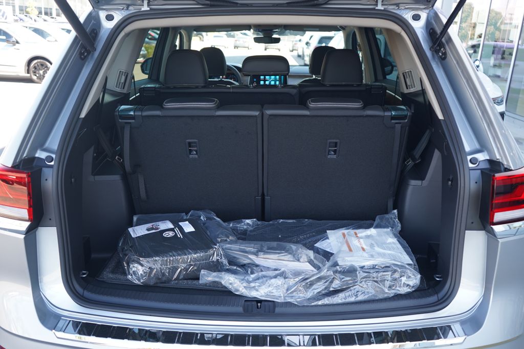 Thumbnail: 2026 Volkswagen Atlas - 12