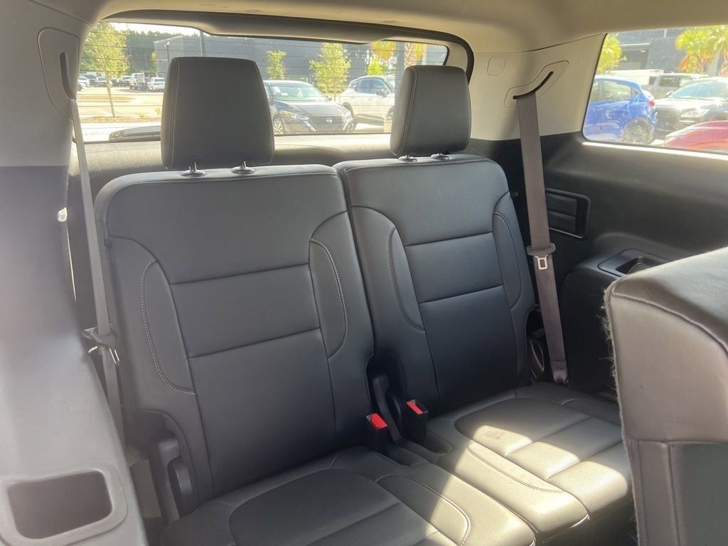 2023 Sterling Metallic GMC Acadia SLT FWD SUV