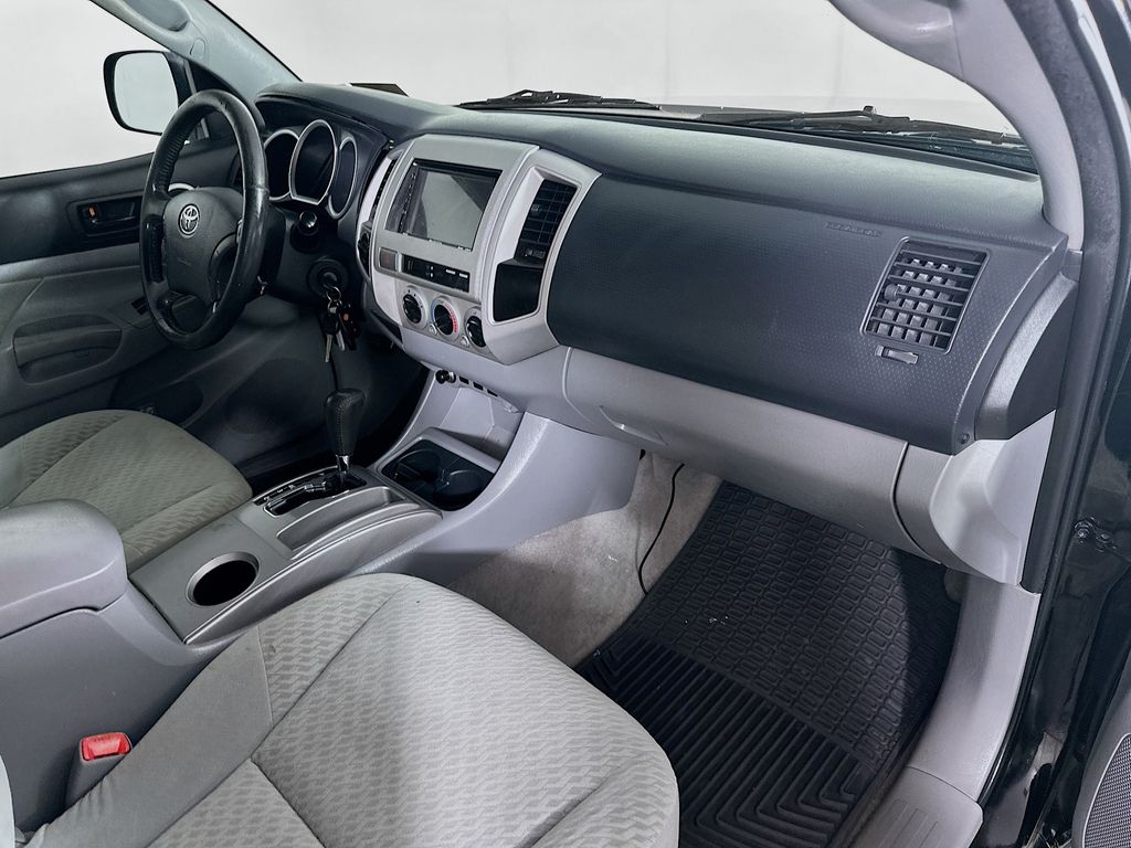 Used 2011 Black Toyota Base image 31