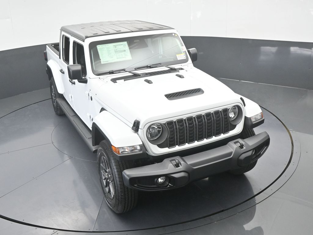 New 2026 bright white clearcoat Jeep Sport S image 46