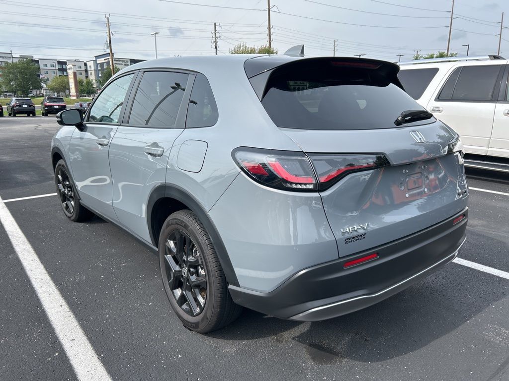 Thumbnail: 2023 Honda HR-V - 2