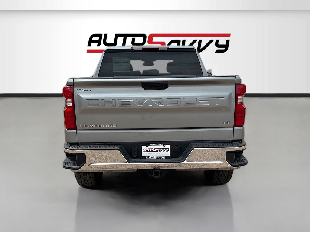 Used 2025 Gray Chevrolet LT image 6