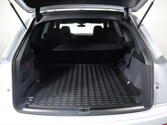 Thumbnail: 2025 Audi Q7 - 28