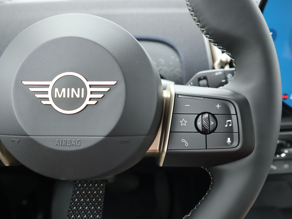 Thumbnail: 2025 MINI Cooper Countryman - 13