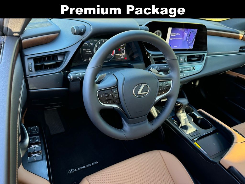 2024 Lexus ES 350 3