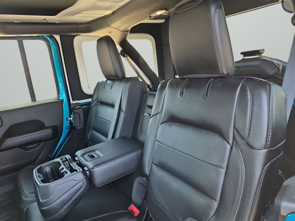 Used Car 2020 Jeep Wrangler  Unlimited Sahara For Sale Under $25,000 In Austin, Texas