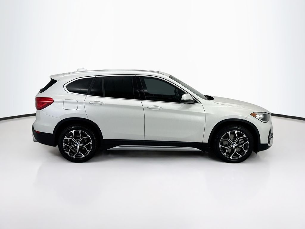 Thumbnail: 2021 BMW X1 - 4