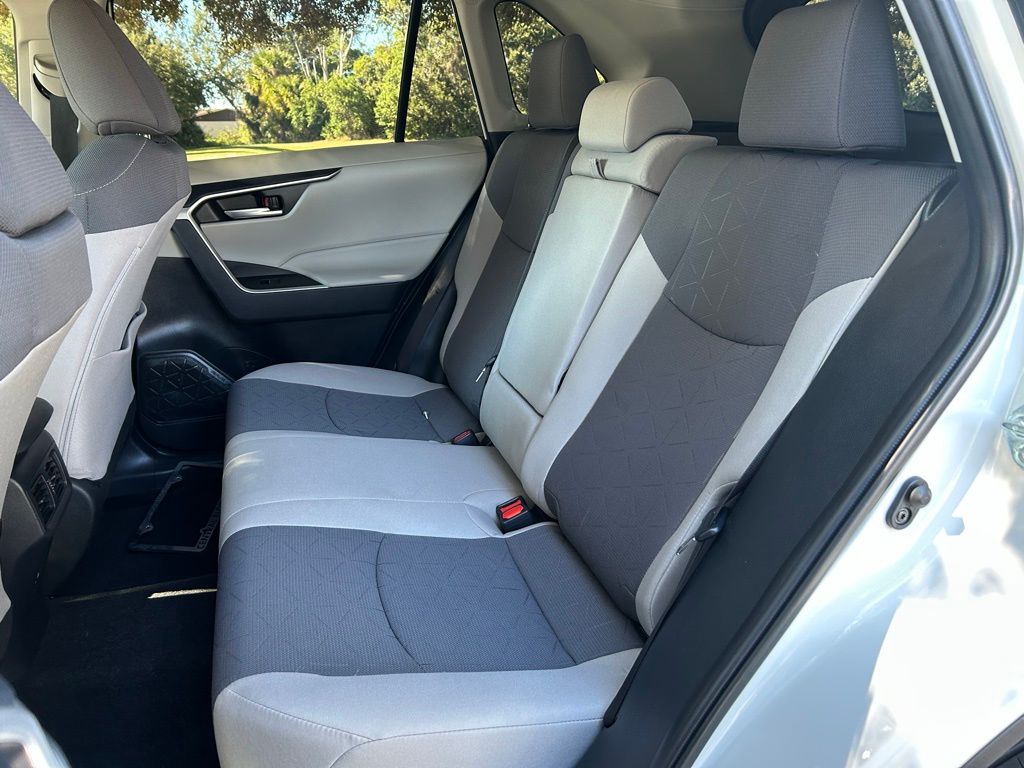 Thumbnail: 2024 Toyota RAV4 - 13