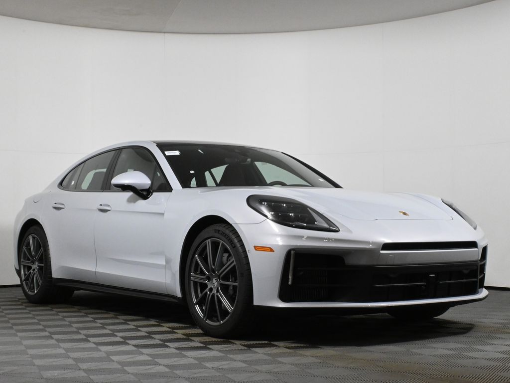 Thumbnail: 2026 Porsche Panamera - 9