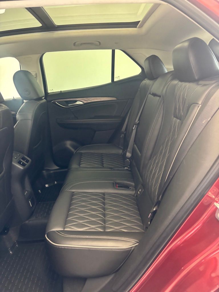 Used 2023 Buick Envision SUV