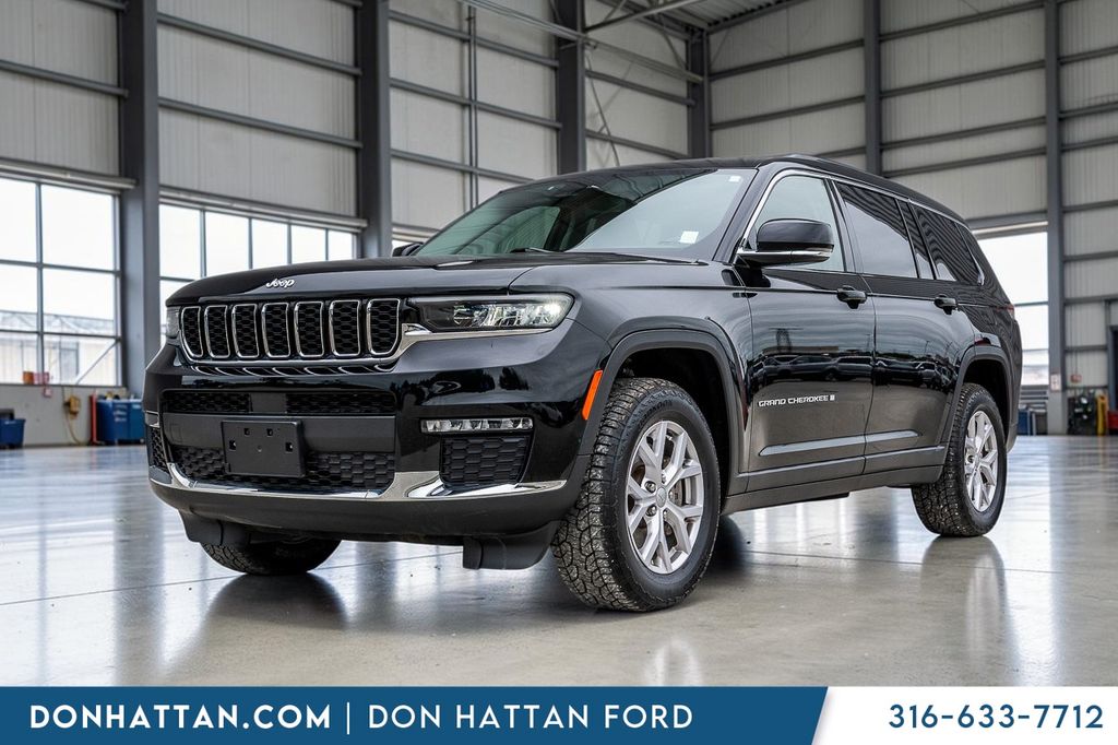 Diamond Black Crystal Pearlcoat 2022 Jeep Grand Cherokee L SUV / Crossover Four-Wheel Drive 8-Speed Automatic
