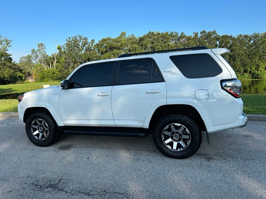 Thumbnail: 2024 Toyota 4Runner - 3